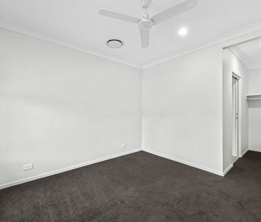 BRAND NEW LIVING IN THE SANCTUARY ESTATE! - Photo 2