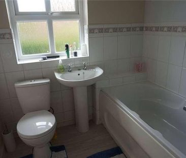 Withy Close, Romsey, Hampshire, SO51 - Photo 5