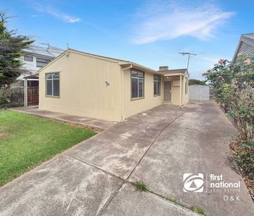 Close To Everything - Photo 6