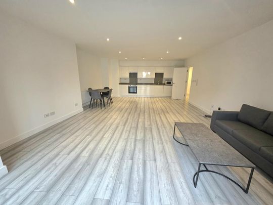 2 bedroom flat to rent - Photo 1