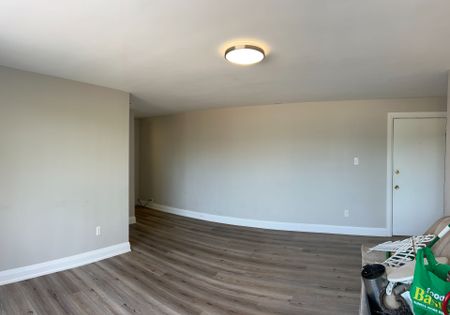 For Lease - 3474 Yonge Street Unit# 122, Toronto, Ontario - Photo 2