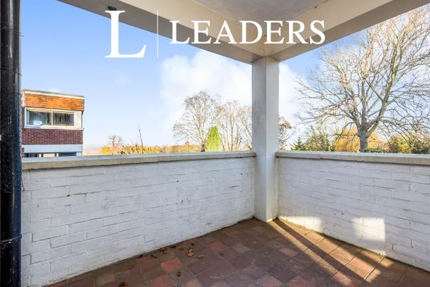 2 bedroom apartment to rent Hipley Court, Warren Road, Guildford, GU1 - Photo 1