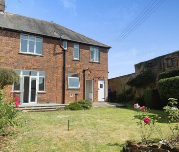 4 bedroom semi-detached house to rent - Photo 3