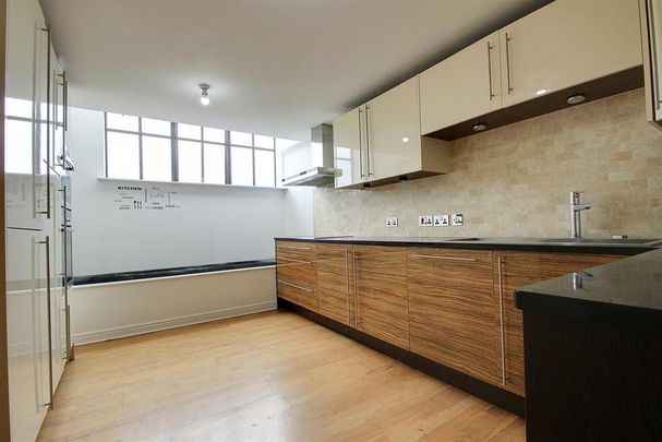 3 bedroom duplex to rent - Photo 1