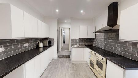 6 bedroom house share to rent - Photo 4