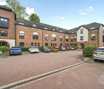 Lenten Street, Alton, Hampshire, GU34 - Photo 3
