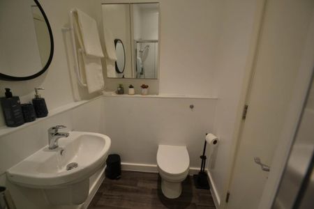 Studio to rent - Photo 3