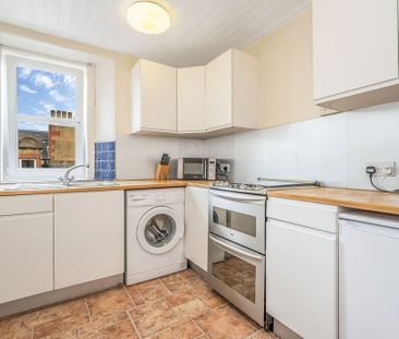 Room in a Shared Flat, Gorgie Road, EH11 - Photo 4