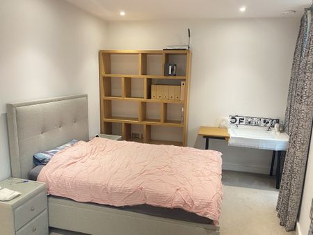 Gladwin Tower, SW8, London - Photo 4