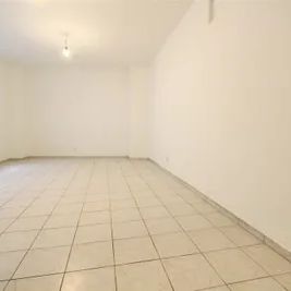 1-ZIMMER-WOHNUNG-NÄHE-U4-und-U6- IM 15.BEZIRK! - Foto 3