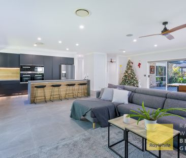 6 Strathford Court, Parkwood QLD 4214 - House For Rent | Domain - Photo 5