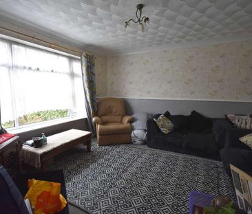 Flatford Drive, Clacton-on-sea, CO16 - Photo 3