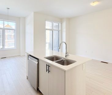 For Lease - 80 Lunay Drive, Richmond Hill, Ontario - Photo 6