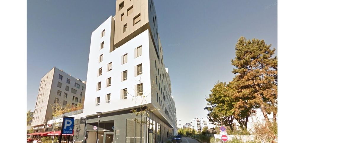 location Appartement T1 DE 25.5m² À VELIZY-VILLACOUBLAY - Photo 1