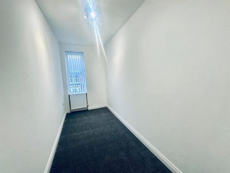 4 bedroom house to rent - Photo 2