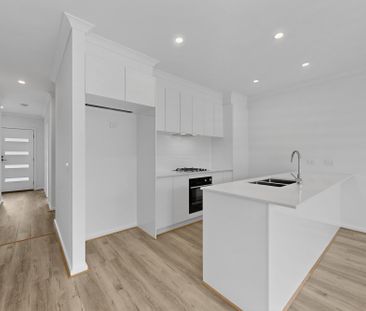 16 Jandakot Walk, Point Cook VIC 3030 - House For Rent | Domain - Photo 2