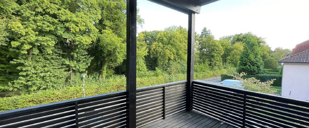 Schicke 4-Zimmer-Wohnung mit 2 Balkonen nähe Kurpark - Foto 1