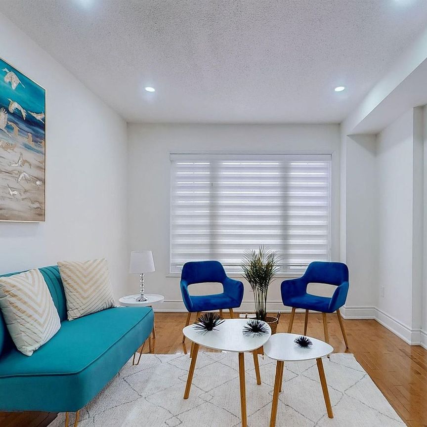 For Lease - 5030 Heatherleigh Avenue Unit# 170, Mississauga, Ontario - Photo 1