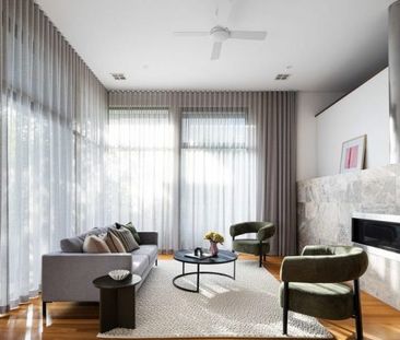 11 Wimbledon Ave - Photo 1
