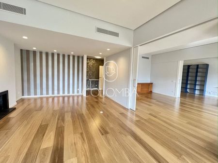 Luxury Apartment for rent in Madrid, Spain - Photo 4