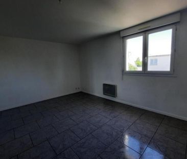 Louer appartement 3 pièces de 68 m² - Photo 2