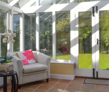 3 bedroom barn conversion to rent - Photo 1