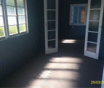 “3 BEDROOM HOUSE IN A QUIET STREET” - Photo 1