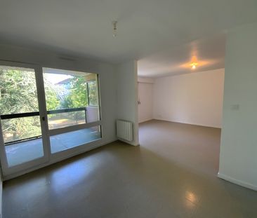 Location Appartement 2 pièces 70m² - Photo 2