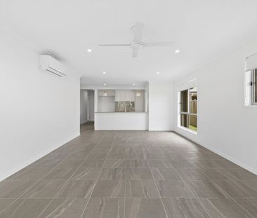 Stylish Family Home in Popular Location! - Photo 6