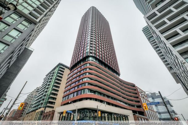 For Lease - 180 Front Street Unit# 503, Toronto, Ontario - Photo 1