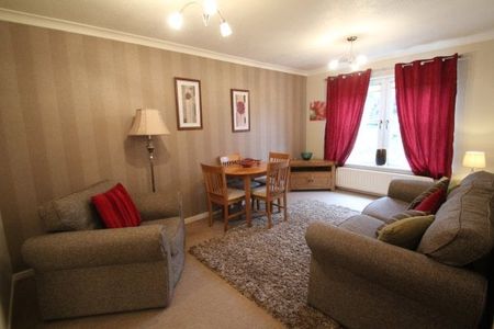 Auldhouse Court, Eastwood, G43 1BL - Photo 2