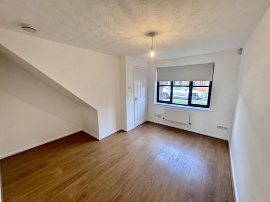 Hinchin Brook, Lenton, NG7, Nottingham - Photo 1