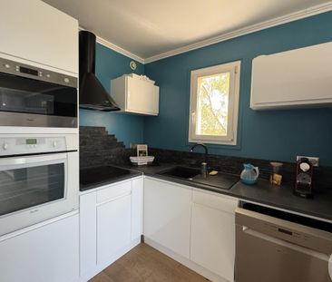 Six Fours les Plages, 83140 - Photo 3