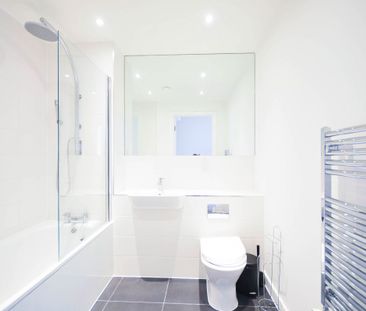 13 Atkins Square, Dalston Lane, London, E8 - Photo 5