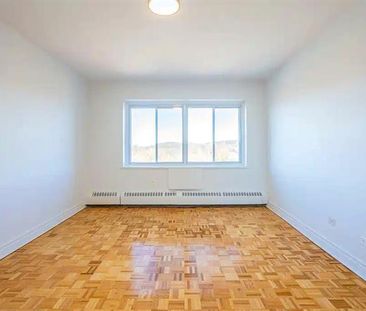 #1711 -3250 Av. Forest Hill - Photo 5