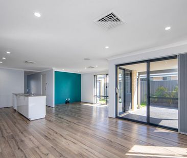 Welcome to your Modern, Spacious Home! - Photo 3