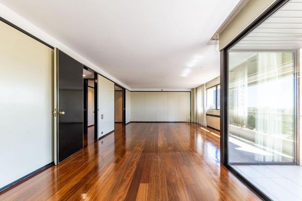 5 room luxury Apartment for rent in Madrid, Spain - Photo 1