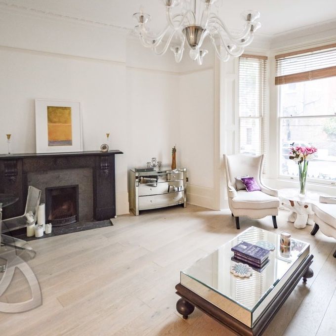 Warwick Avenue, Little Venice, London, W9 2PP - Photo 1