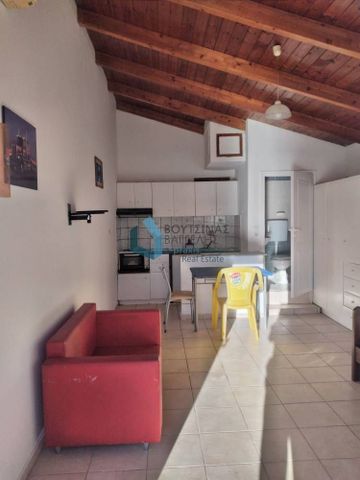 Studio/Γκαρσονιέρα για ενοικίαση Μποζαΐτικα (Πάτρα) - Photo 4