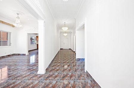 A Warm & Welcoming Home You'll Love Living In!! - Photo 5