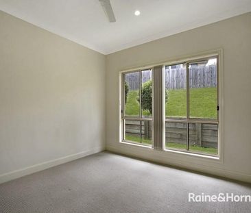 Modern Air-conditioned Home in Great Location! - Photo 6