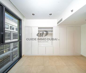 Elegant I Modern I SereneI Vibrant IBurj Khalifa - Photo 2