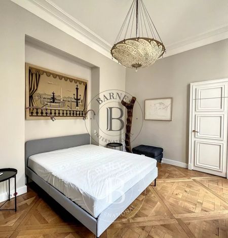 Appartement • Paris 1er - Photo 4