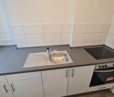 Ihre neue Wohnung: individuelle sanierte 2-Zimmer-Wohnung in Hafennähe - Foto 3