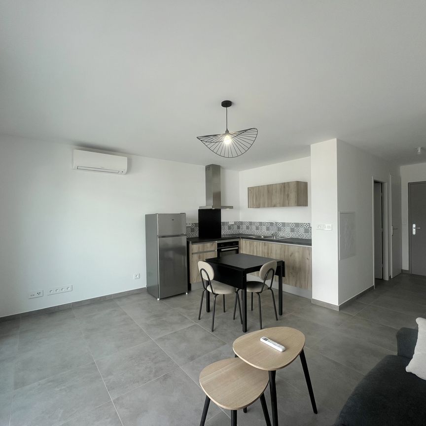 Location Appartement 1 pièce 30m² AJACCIO 20090 - Photo 1