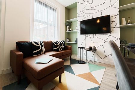 Harold Grove, Hyde Park, LS6 1LB, Leeds - Photo 3