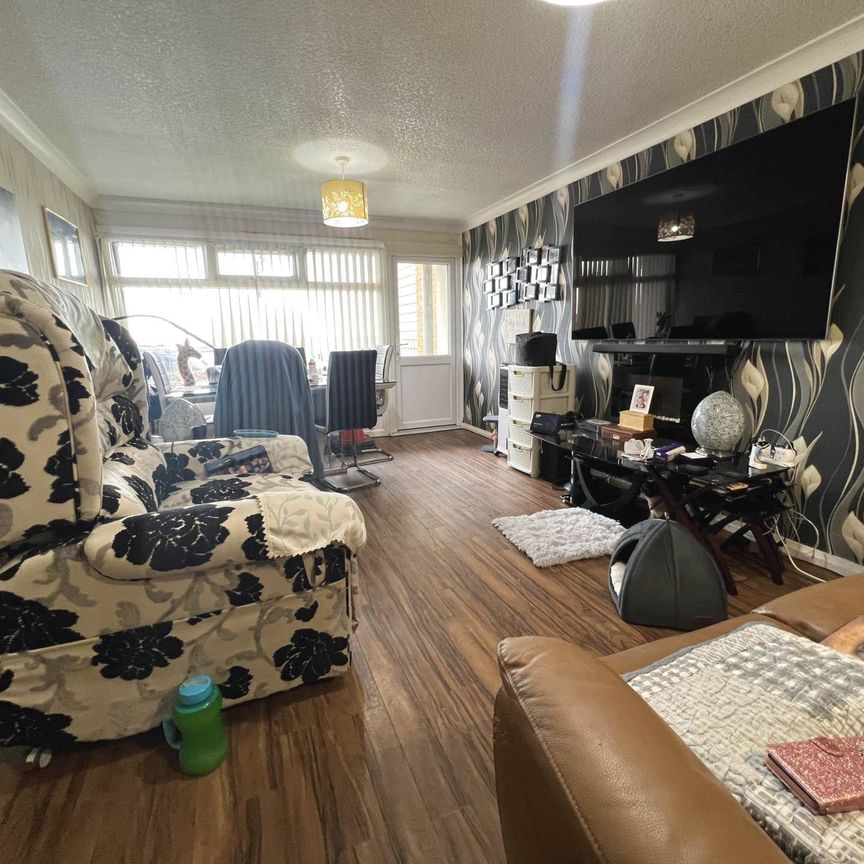 Alexandra Road, Blackpool - Photo 1