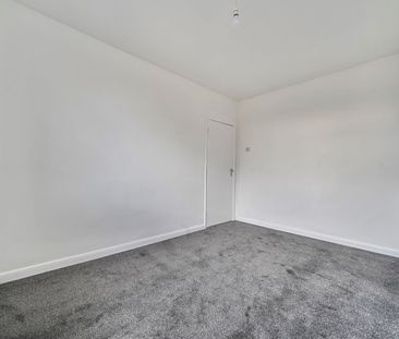 2 bedroom maisonette to rent - Photo 5