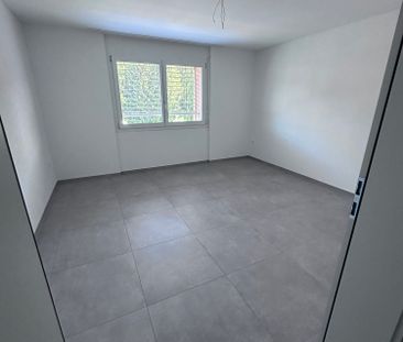 Moderne 3 Zimmer Wohnung mit Balkon – kürzlich saniert! - Foto 1