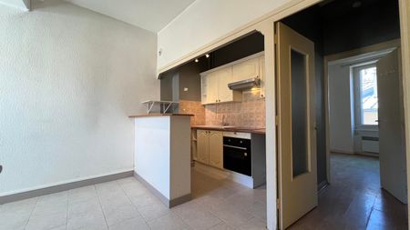 Location Appartement 2 pièces 39m² TARARE 69170 - Photo 3